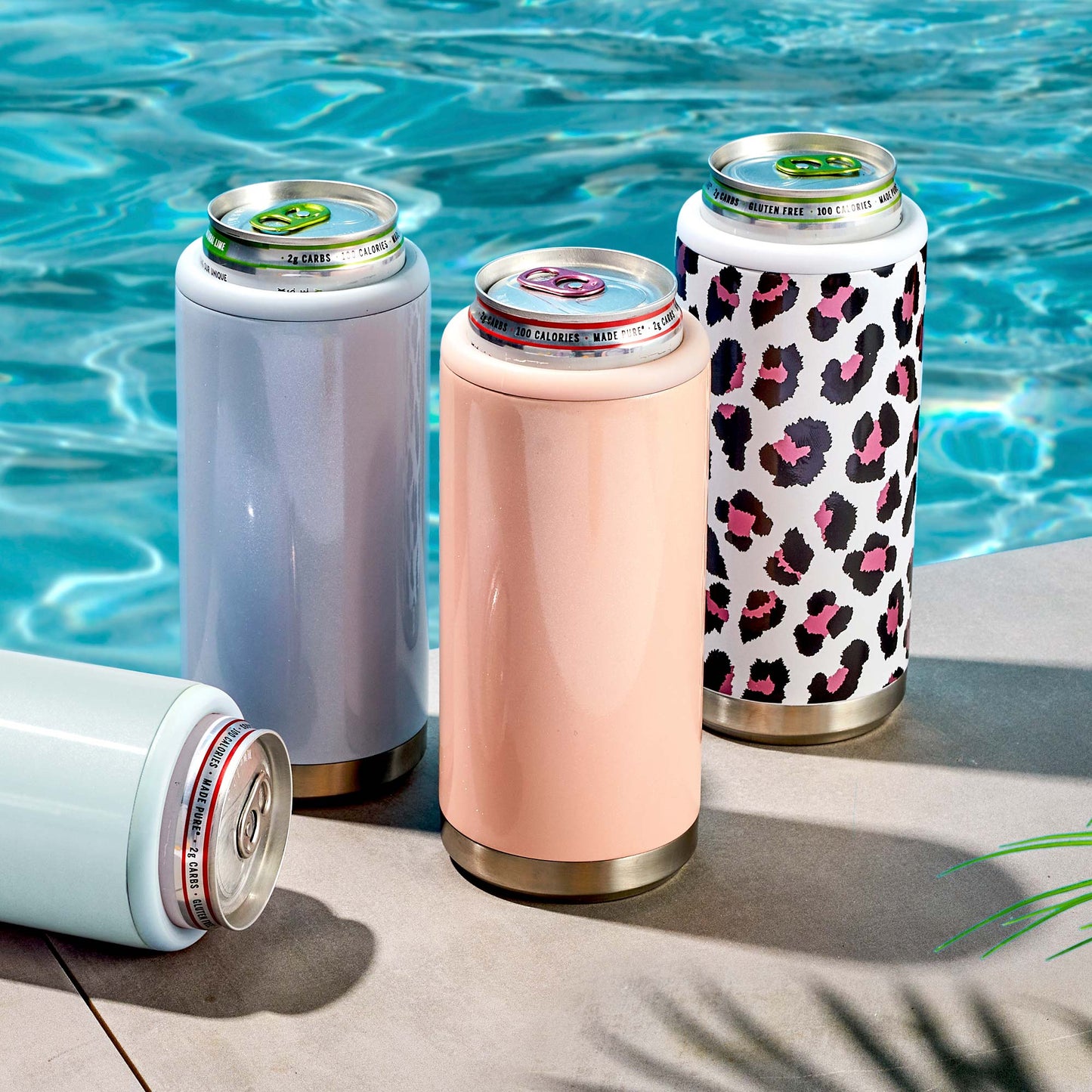 SIC CUPS SLIM CAN COOLER. WHISTLING STRAITS® LOGO EXCLUSIVELY. 3 COLOR  OPTIONS. - KOHLER Collection